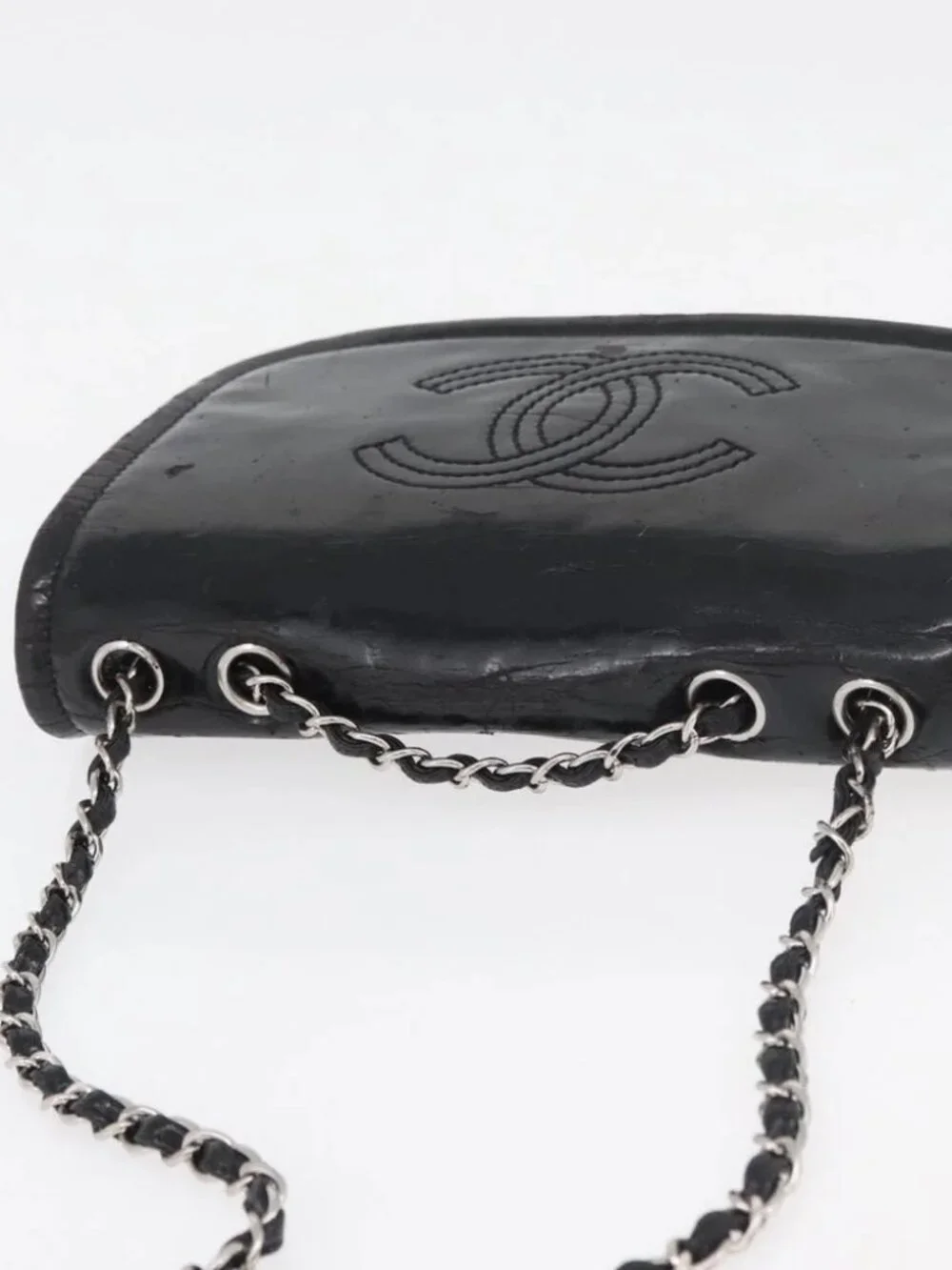 CHANEL brand	chanel color	black